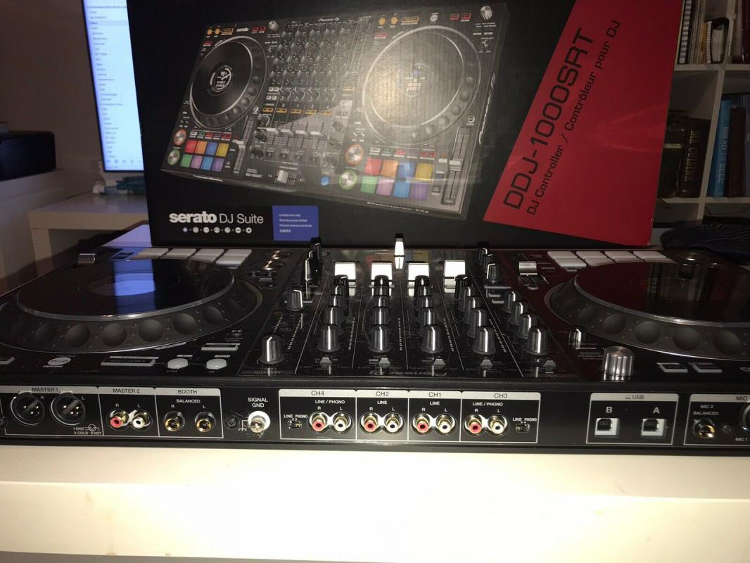 Zcela nový Pioneer DJ DDJ-1000SRT 4-kanálový profesionální D